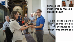 Stalles, chaires et sièges : Mme Leme et Mr Seguin